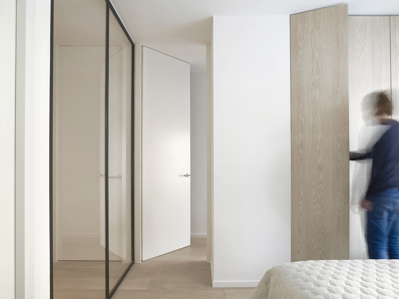 FREDERIK-ROIJE_-APARTMENT-INTERIOR-DESIGN-PHOTO1